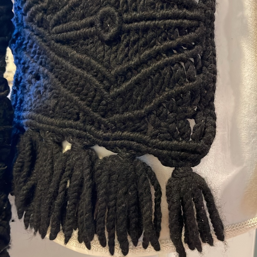 Tabula Rasa Wool Crocheted Cardigan - Picture 4 of 9